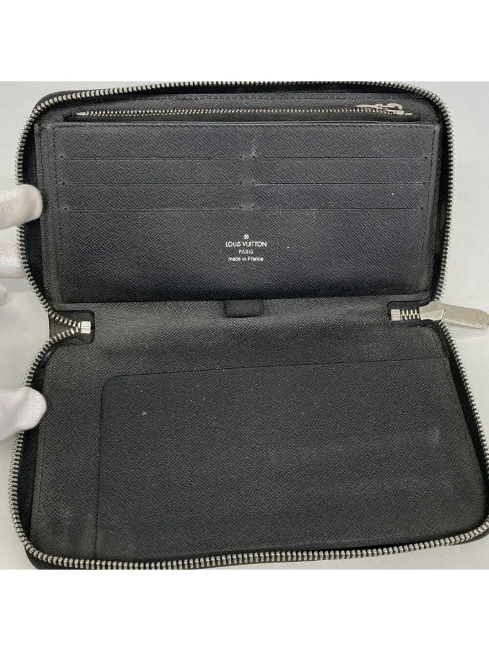 Louis Vuitton Wallet Epi Electric Zippy Organizer Noir